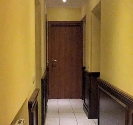 Oda ve Kahvaltı 3 Lati Di Pitagora Roma